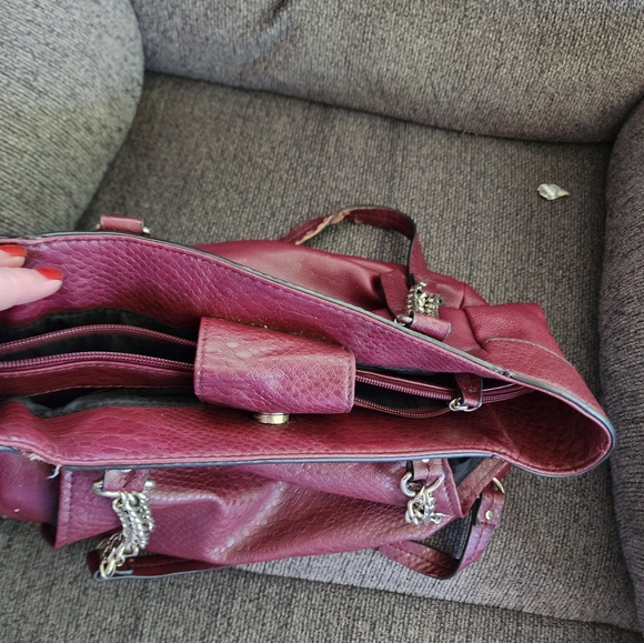 Purse - Picture 3 of 10